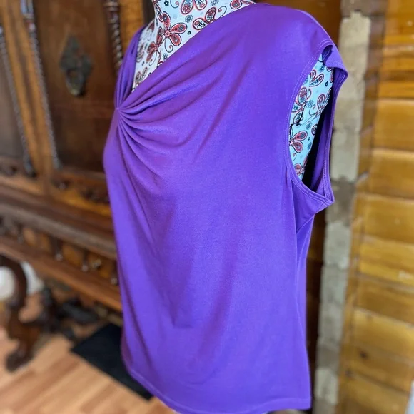 LORI MICHAELS Collection Top - Picture 4 of 9